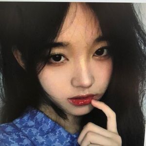 Meet your Posher, Dolores